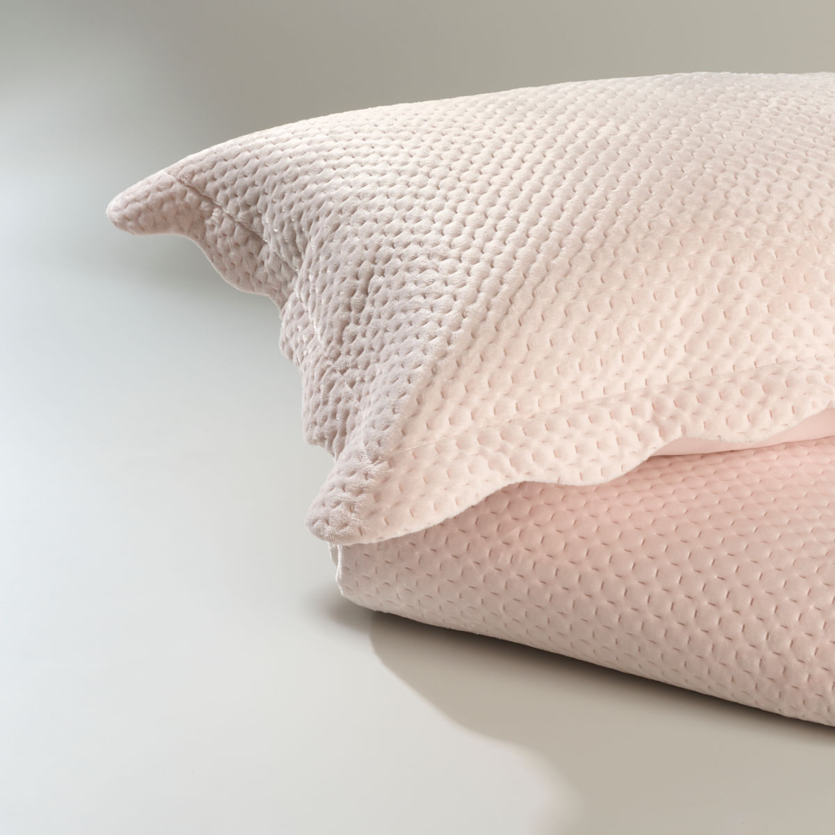 10 01 0018 colcha Dinastia Rosa Bebe 002.jpg